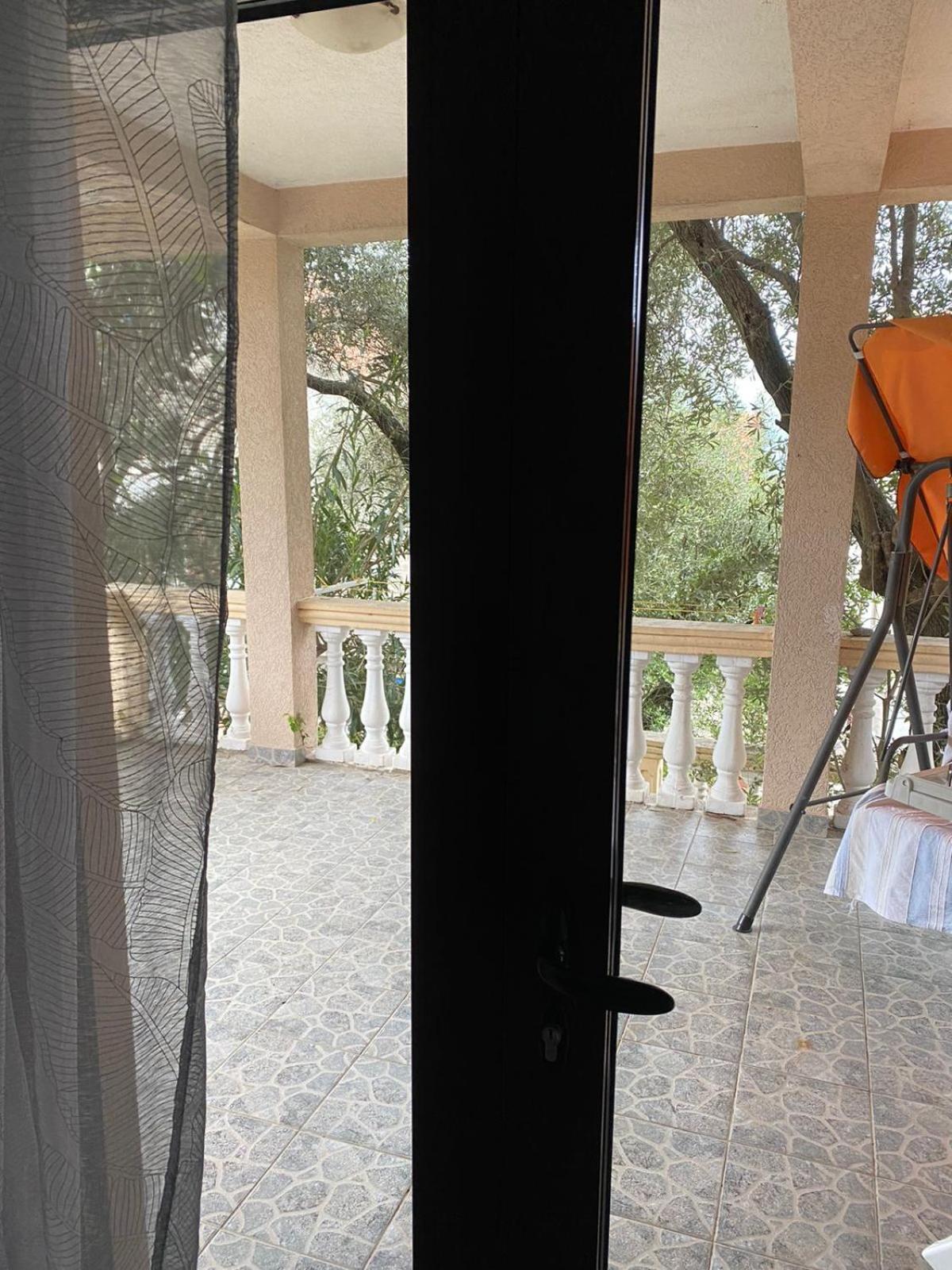 Krasići Apartments Arina מראה חיצוני תמונה